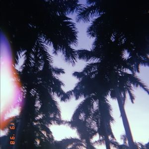 Meet your Posher, Eve